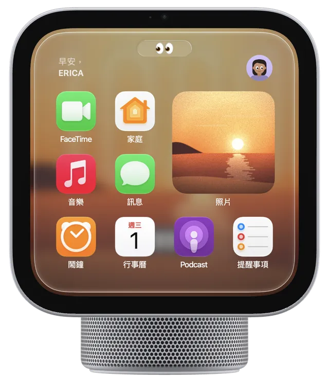 HomePlay 機身,螢幕是 Liquid Glass 主畫面:App 圖示與照片小工具
